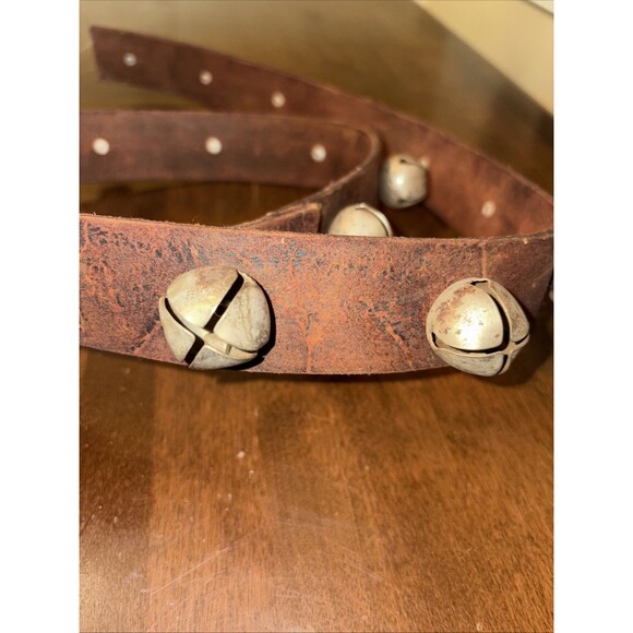 Antique Sleigh Bells 20 Petal  Leather 48” Long - Picture 3 of 5